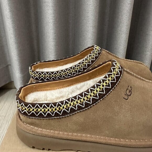 UGG Tasman Slippers Size Women's - Picture 3 of 7